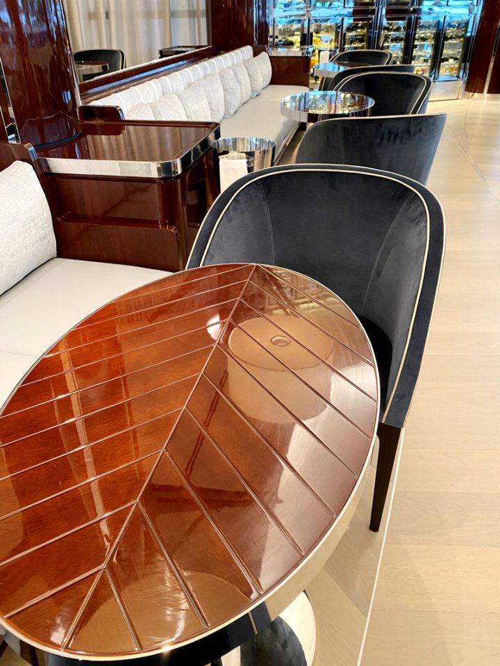 French-Polishing-table-completed-No-39